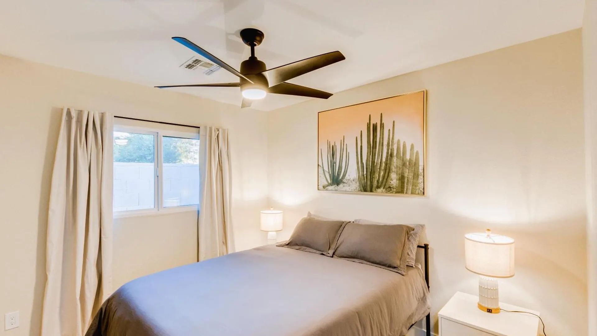 Chaparral Dog Park & Lake, Heated Pool, Pets Allowed Scottsdale Verenigde Staten